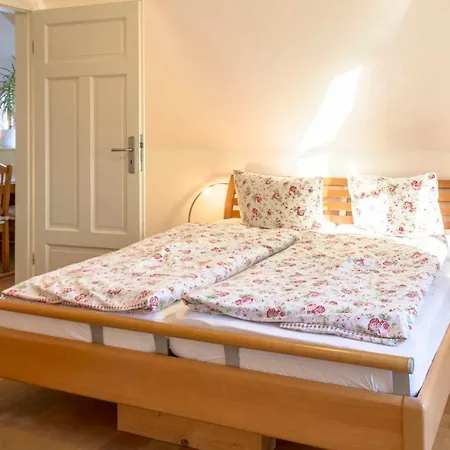 Ferienhaus Darsser Landhaus Hébergement de vacances Zingst